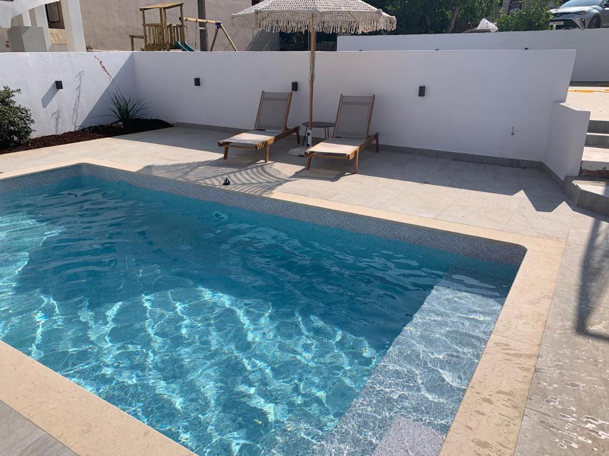 Mangata Suites Homes With Private Pools Spartokhórion Exterior foto